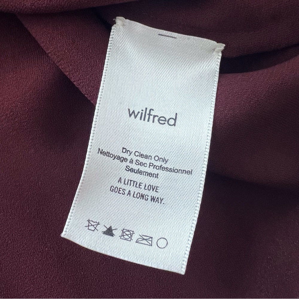 Aritzia Wilfred Promener off the shoulder blouse - Picture 7 of 7